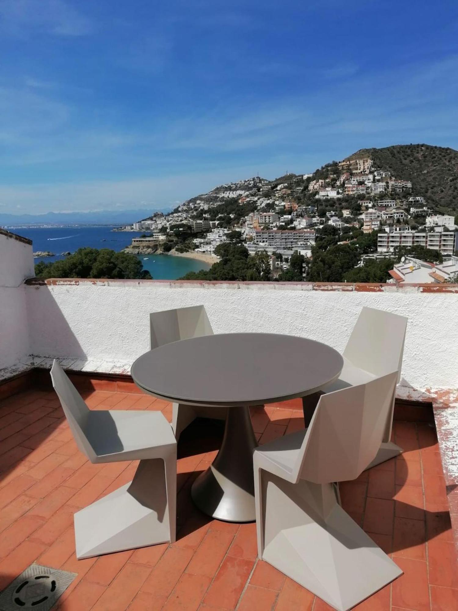 Casa Con Vistas Al Mar Y A La Montana En La Almadrava Villa Росес Екстериор снимка